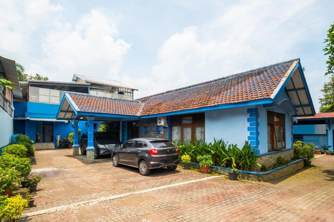 Reddoorz Syariah At Jl Pangeran Hidayatullah Cianjur Hotel Eksteriør billede